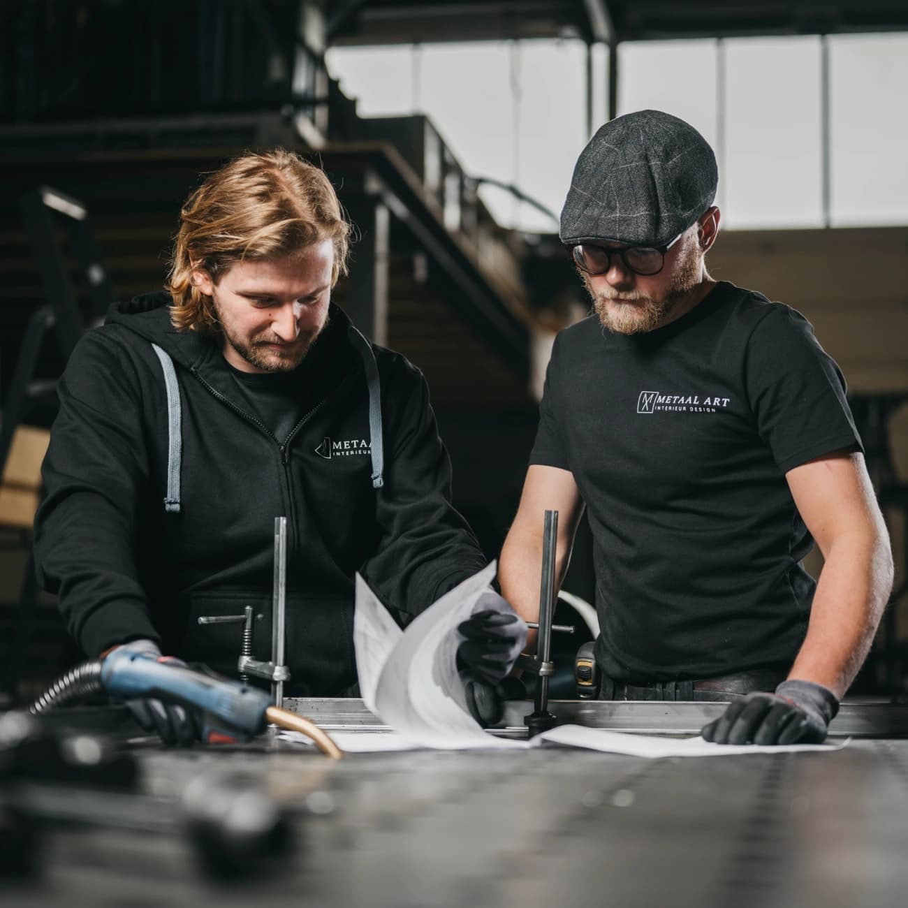 Productie van een stalen inrichting