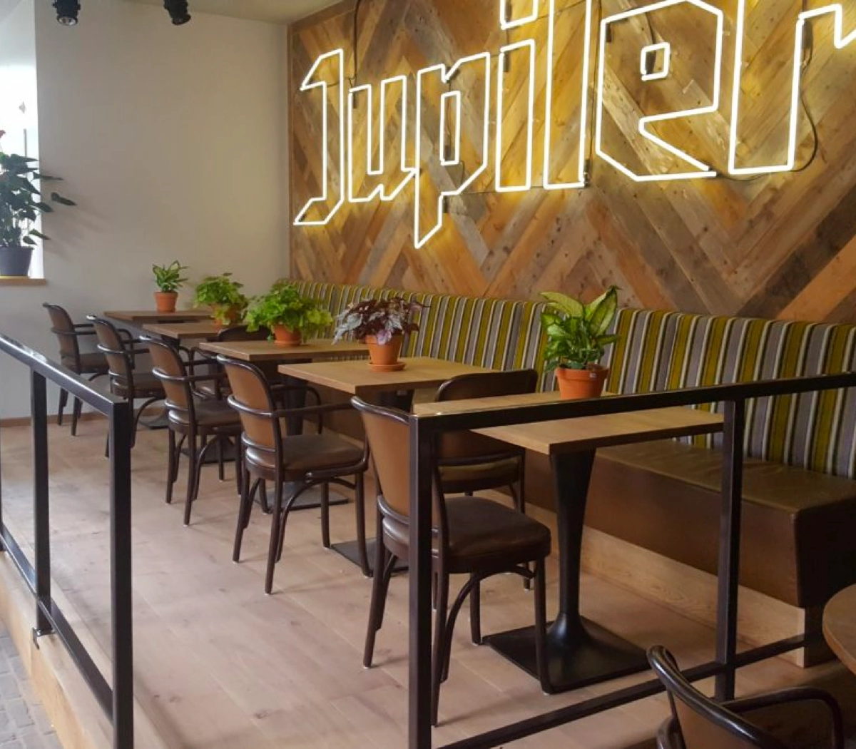 Winkel- en Horeca inrichting