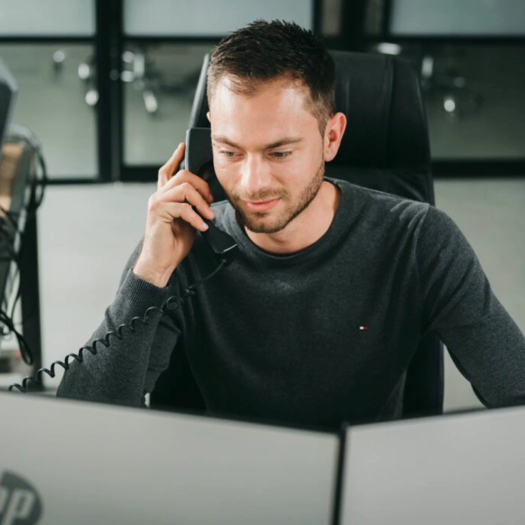 Afspraak maken voor stalen trap op maat