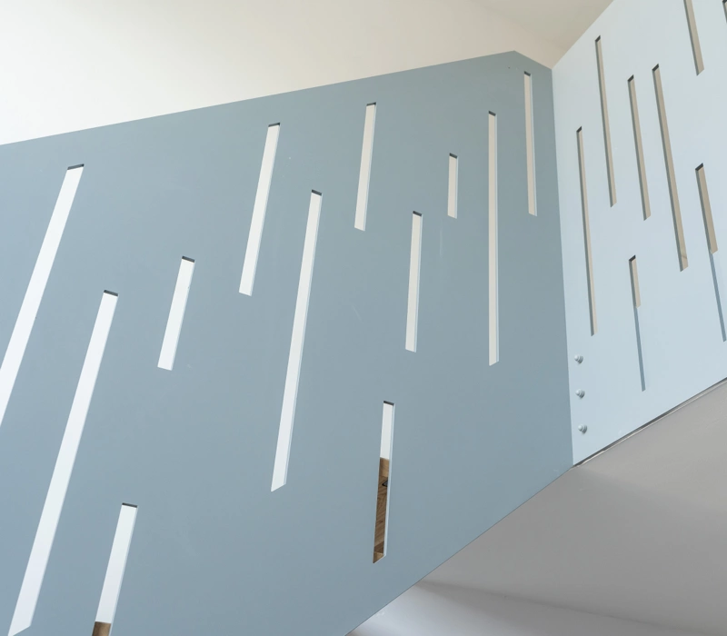 Balustrade van plaatstaal